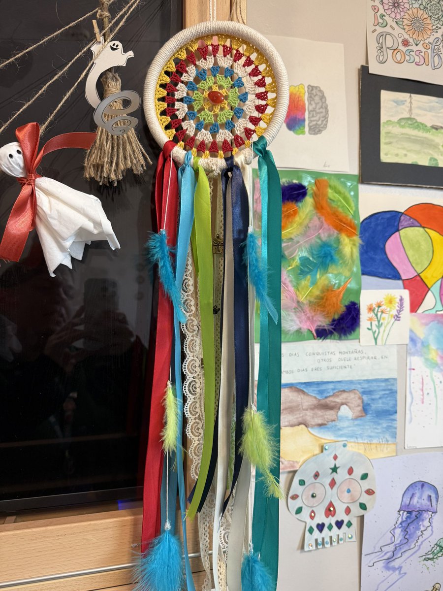 Emma Louise tweet media