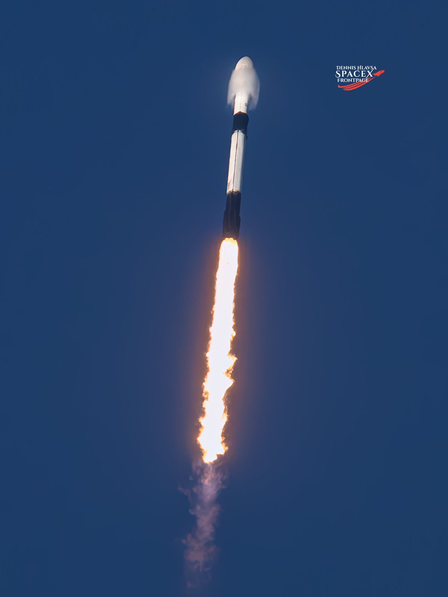π Launch Window πͺ (@hlavsadennis) on Twitter photo The Falcon9 vapor cone that formed during the Starlink 10-8 launch.
<a href="/DennisHlavsa/">Dennis Hlavsa</a>
with Launch Window and @SpaceXFP
#vaporcone #falcon9 #spacex
#ThePhotoHour #StormHour The Falcon9 vapor cone that formed during the Starlink 10-8 launch.
<a href="/DennisHlavsa/">Dennis Hlavsa</a>
with Launch Window and @SpaceXFP
#vaporcone #falcon9 #spacex
#ThePhotoHour #StormHour