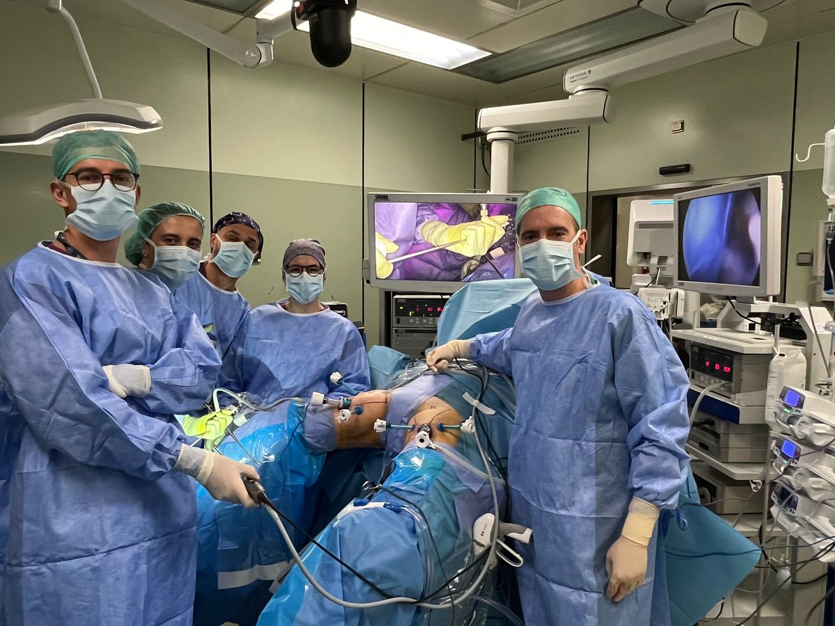 Paula Izquierdo (@pizquierdog) on Twitter photo #Throwback A photo of the Simultaneous Bilateral #VEILTeam from <a href="/57_UroPuigvert/">57th Urology Course | Fundació Puigvert</a>
The patient was discharged at the 3rPO day with bilateral inguinal drainage. #PenileCancer.
<a href="/DrJM_Gaya/">GAYA</a> <a href="/UROGavrilov/">P. Gavrilov MD</a>
<a href="/rsanchezmo/">Raúl Sánchez Molina</a> <a href="/AlbertoBreda1/">Alberto Breda</a> <a href="/joanfundi/">Joan Palou Redorta</a> <a href="/Uroweb/">European Association of Urology (EAU)</a> #Throwback A photo of the Simultaneous Bilateral #VEILTeam from <a href="/57_UroPuigvert/">57th Urology Course | Fundació Puigvert</a>
The patient was discharged at the 3rPO day with bilateral inguinal drainage. #PenileCancer.
<a href="/DrJM_Gaya/">GAYA</a> <a href="/UROGavrilov/">P. Gavrilov MD</a>
<a href="/rsanchezmo/">Raúl Sánchez Molina</a> <a href="/AlbertoBreda1/">Alberto Breda</a> <a href="/joanfundi/">Joan Palou Redorta</a> <a href="/Uroweb/">European Association of Urology (EAU)</a>
