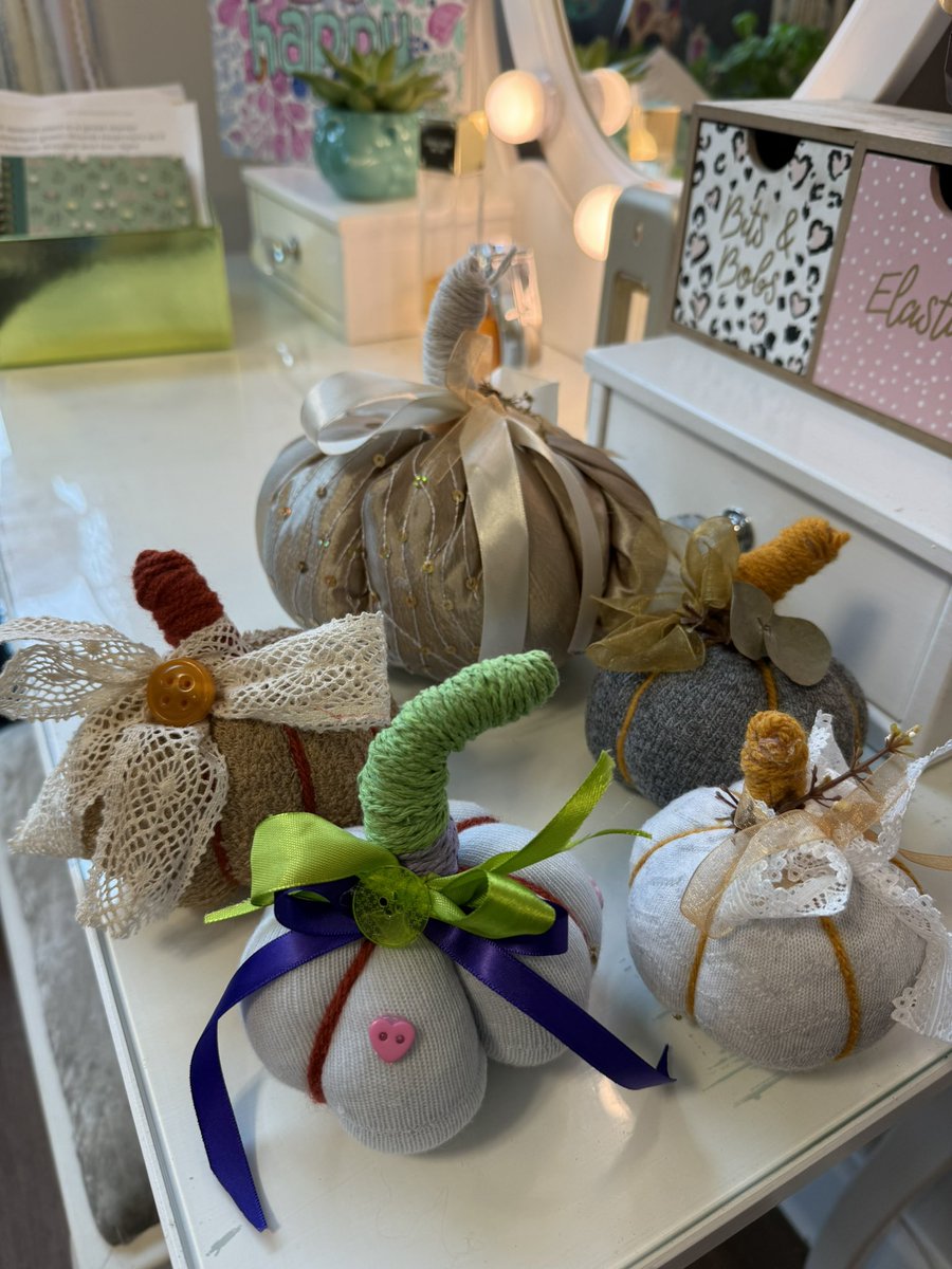 Emma Louise tweet media