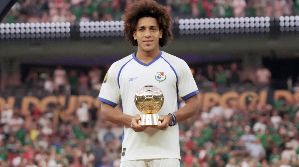nahuelzn's tweet photo. Por suerte el verdadero balón de oro ya tiene dueño. https://t.co/Kp9cG2JF8K