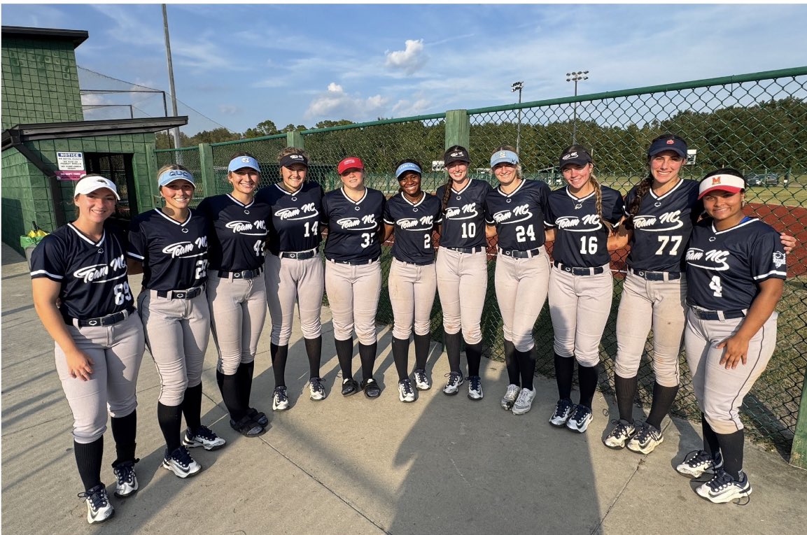 Enjoyed the Sunshine State at the RSI with my <a href="/TeamNCHinde/">Team North Carolina (Hinde)</a> ! We went 4-1 and I batted .462, 2 triples, 5 runs, and 2 sbs. 
Up next: Scenic City ! 

<a href="/UNCSoftball/">Carolina Softball</a> <a href="/ray_seymour/">Ray Seymour Invitational</a>