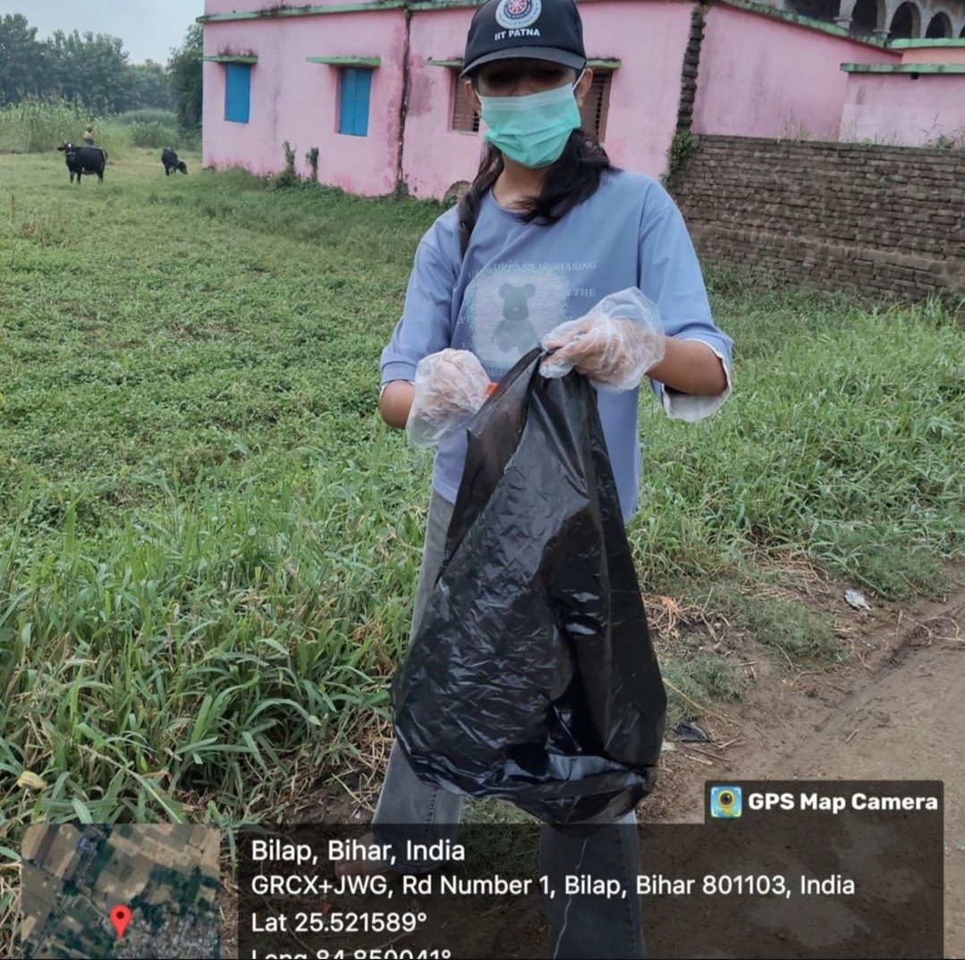 nss_iitp's tweet photo. We successfully conducted a Cleanliness Drive in Yamunapur under the 'Swachhata Hi Seva' initiative! Our dedicated volunteers worked together to clean public spaces and spread awareness for a cleaner, greener community🌍
 #SwachhataHiSeva #NSSIITP #CleanIndia #SustainableLiving https://t.co/uxyI83CwNp