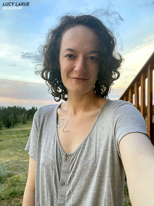 Being outside makes me so so so happy!! https://t.co/XdyE4i87yl<a href="/tag/mvsales"class="tags"><span>#mvsales</span></a>