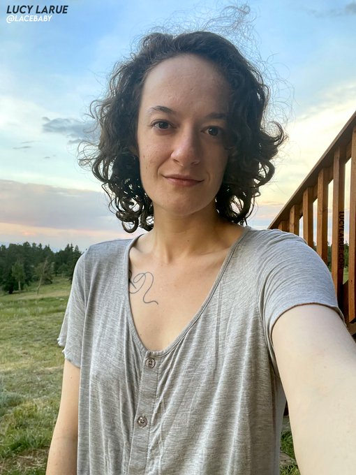 Being outside makes me so so so happy!! https://t.co/XdyE4i87yl<a href="/tag/mvsales"class="tags"><span>#mvsales</span></a>