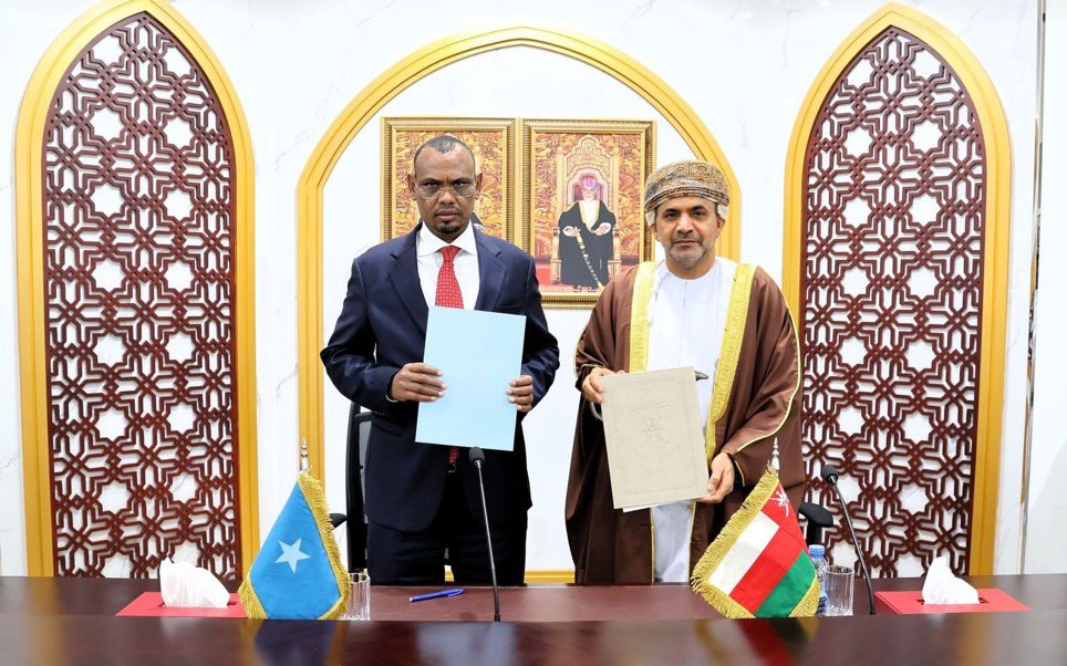 In #Muscat, #Somalia’s Minister of Livestock and Forestry <a href="/HassanEeley/">Hassan Hussein Mohamed</a> and Omani Minister of Agriculture, Fisheries, Wealth &amp; Water Resources Saud bin Hamoud Al Habsi have formalized a cooperation agreement aimed at enhancing livestock trade and improving veterinary standards.