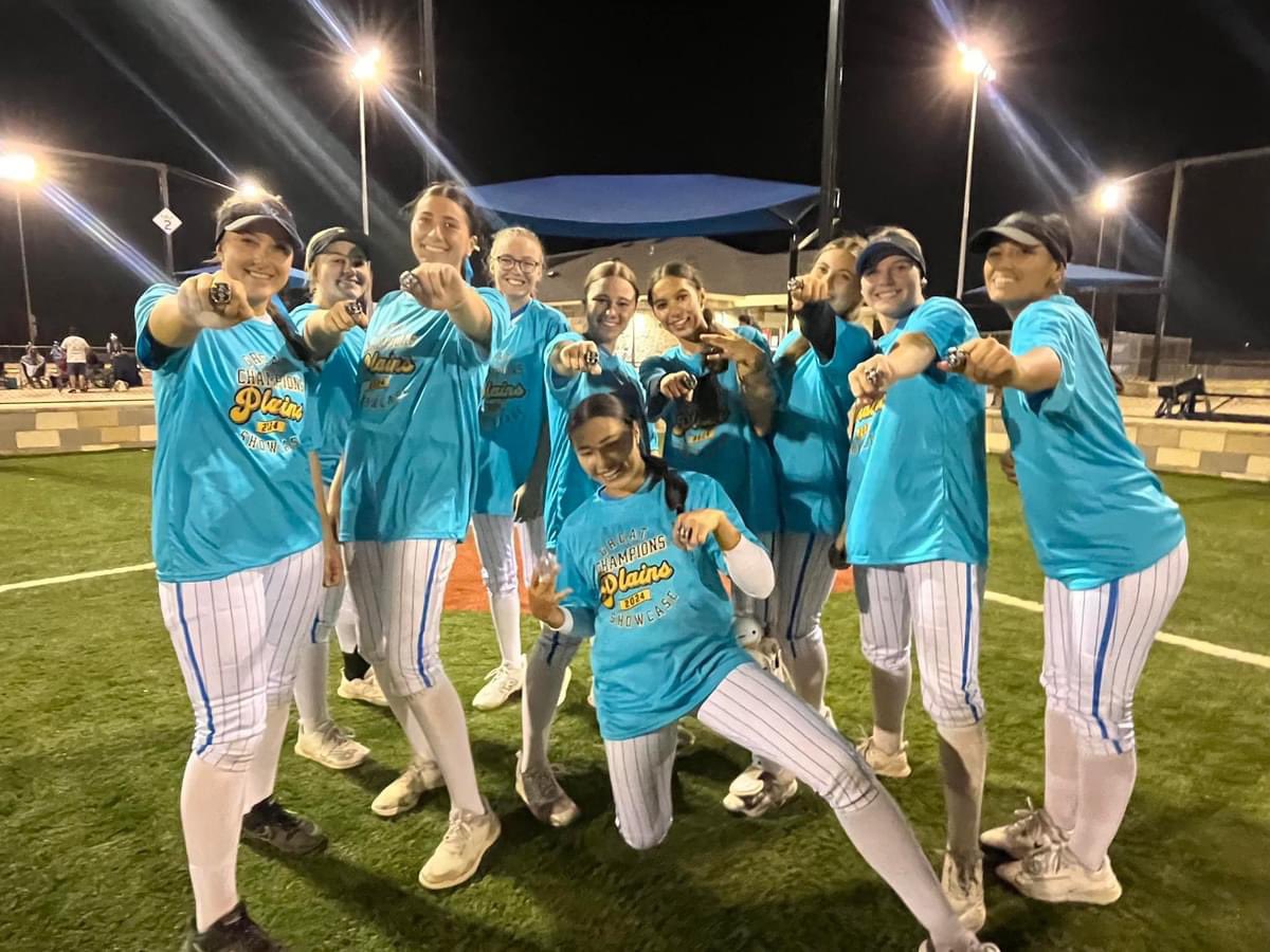 Top Club Great Plains Showcase undefeated champs! 
<a href="/RSC_Softball/">RSC Softball</a> <a href="/SNUSoftball/">SNU Softball</a> <a href="/Coach_BMAD/">Brian Madden</a> <a href="/ShaleeRodriguez/">Shalee Rodriguez</a> <a href="/BayMcKittrick/">Bailey McKittrick</a> <a href="/coach_moralez/">Coach Moralez</a> <a href="/cbcsoftball17/">Central Baptist Lady Mustang Softball</a>