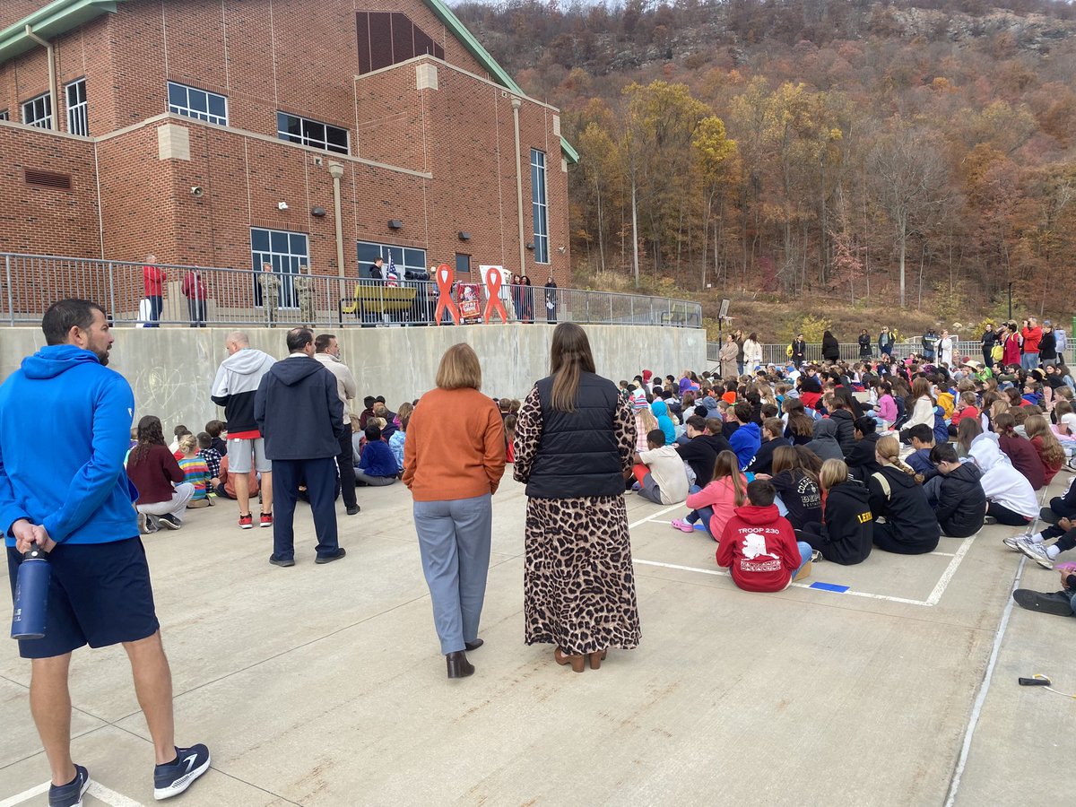 Ms. Kelley-Anne Lonergan tweet media