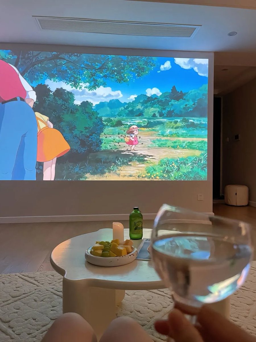 夜に私たちのファンの夢を実現させて、映画で静かな時間ごとに点灯します。🍷🌌