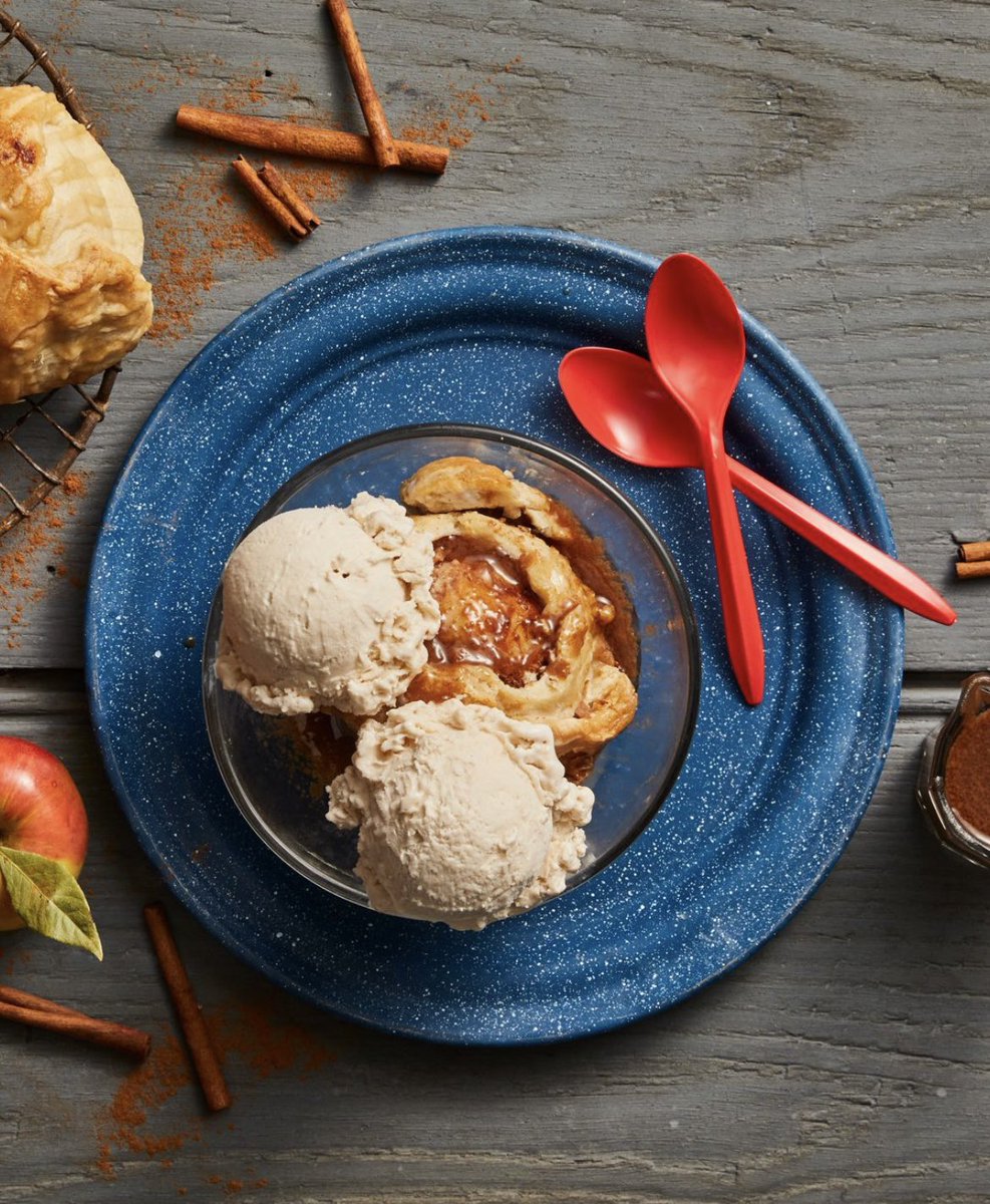 FredBrusters's tweet photo. There's nothing quite like a warm apple dumpling paired with two scoops of creamy ice cream on a crisp fall day. Pure comfort!😌🔥🍎 https://t.co/59kLQaAXGV