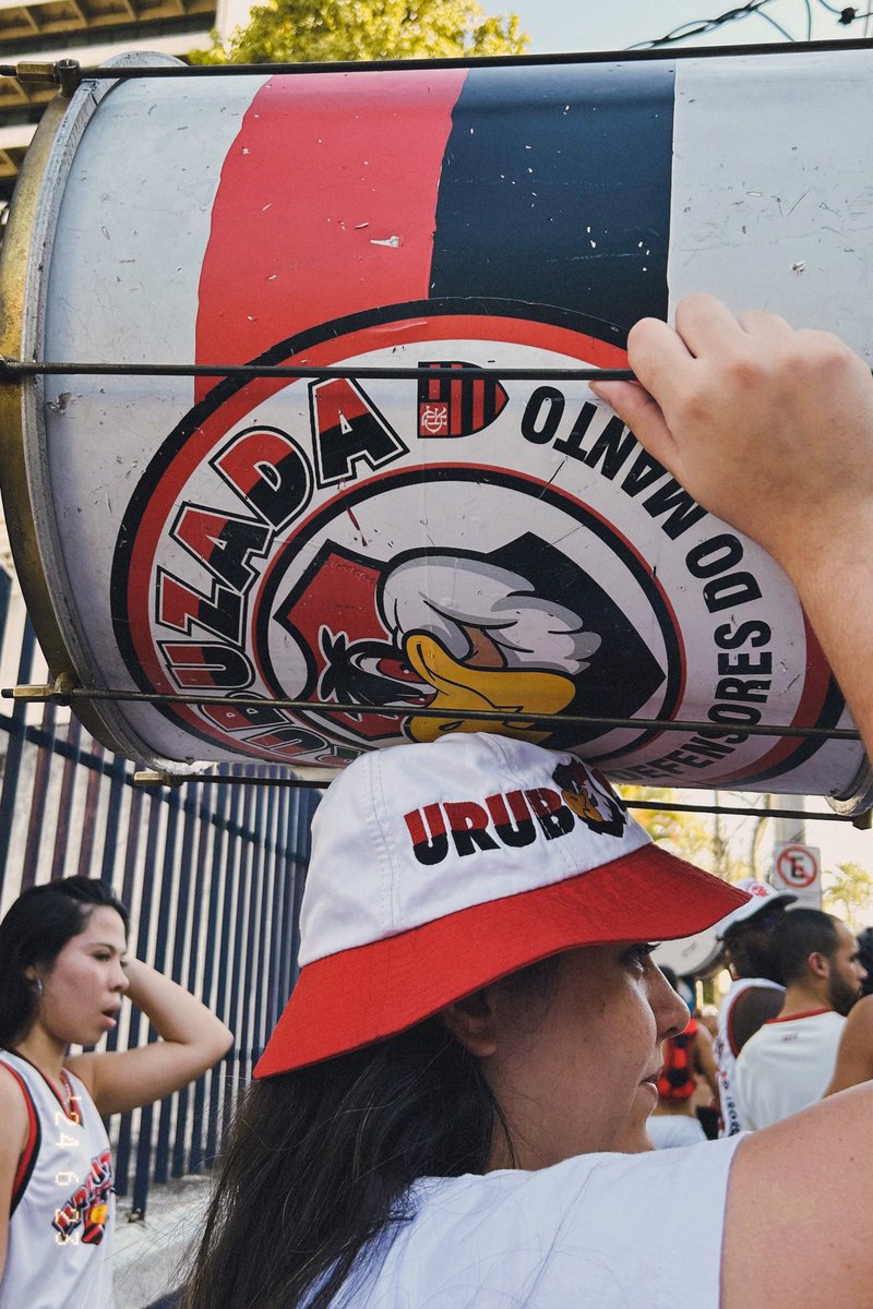 MulheradaUBZ's tweet photo. Que essa luta nunca pare e continue inspirando a união feminina nas arquibancadas, mantendo viva nossa história. https://t.co/bPEZXdEqnc