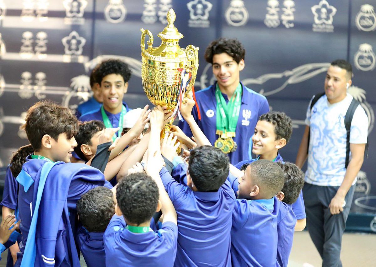 MttObaid's tweet photo. بفضل الله وتوفيقه 💙 

#الهلال المركز الأول 💪🏆

بطولة السباحة لأندية منطقة الرياض والهيئات ومراكز الاتحاد الاولمبية 💙

#الهلال_اعظم_انديه_العالم #هلالي_وافتخر https://t.co/foWcgPrNt1