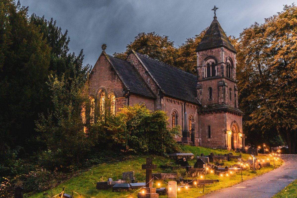 Explore London Road Cemetery at night! On 8 &amp; 9 November join us for the Night Time Menagerie Or come on Friday 15 November and practise night light photography under a full moon - workshop led by Iva Dyke. You can book both events on our website historiccoventrytrust.org.uk/whats-on/