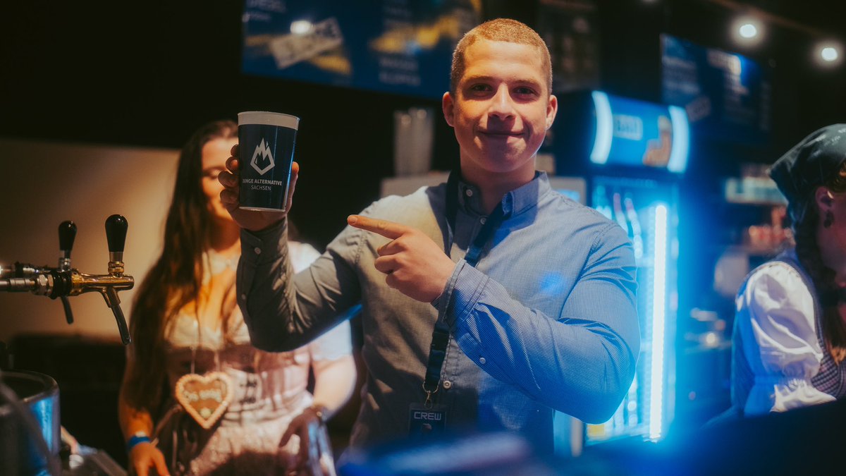 Impressionen vom Oktoberfest der JA Oberlausitz, das mit weit über 100 Besuchern im Anschluss an unseren Landeskongress stattfand 🇩🇪🍻