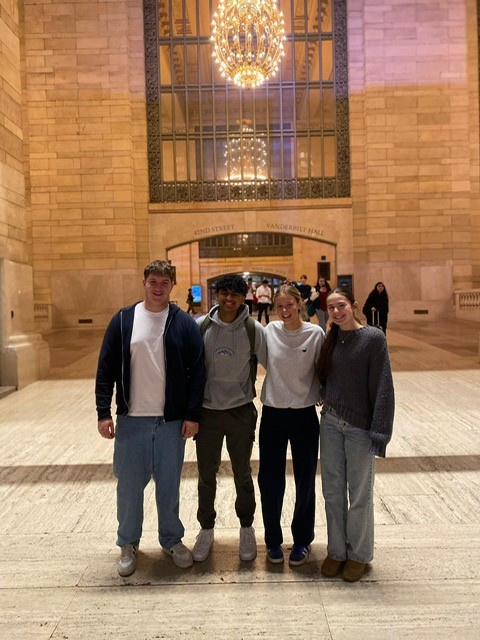 TheGSAL's tweet image. Our economics and politics students have just returned from a fantastic trip to NYC and Washington DC. Highlights included Wall Street and reflecting at the 9/11 Memorial, the Capitol and the White House! #LearningBeyondTheClassroom