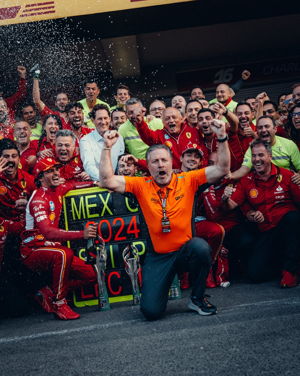 ScuderiaFerrari's tweet photo. A short story 🍾😂

#MexicoGP #F1 https://t.co/YnTvC42S37