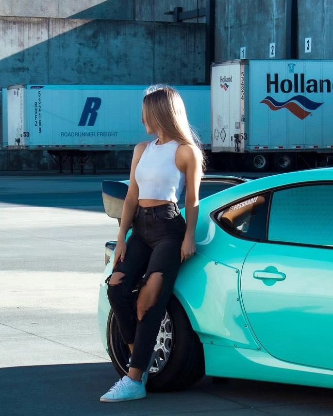 humvee773's tweet image. 🎵🎵Who’s That Lady🎵🎵-The Isley Brothers 
#CarGirls
#ThatLady
#TheIsleyBrothers 
#SubaruBRZ 
#Music