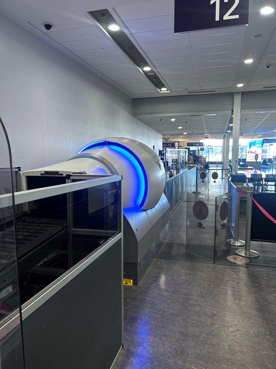 catsa_gc's tweet photo. Good news air travellers departing from Montreal! CT X-ray has landed at a domestic/international line @yulaeroport . Interested in learning more, read more here: https://t.co/Qgzrduvnzz
#YUL #CTXray #NewTechology https://t.co/pjMI89ByZM