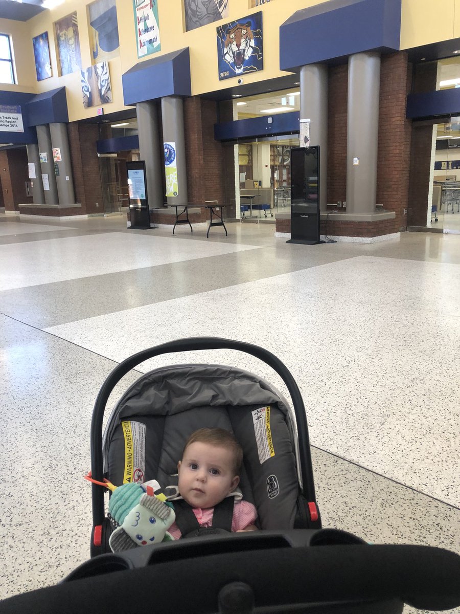rstandard_lcss's tweet photo. BI Class of 2042…? E enjoyed her first trip to the Tigers’ Den!! @BradwellTigers @MRRVH https://t.co/Ax9qiS44CY