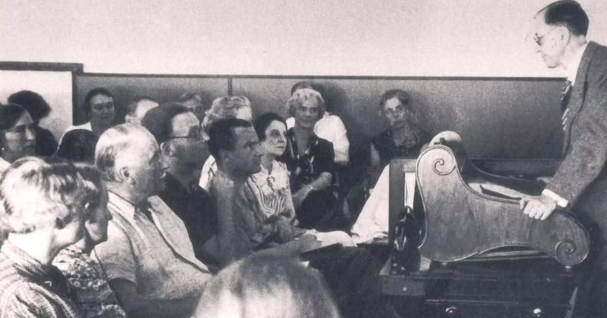 A fascinating discussion yesterday on Jung's engagement with Buddhism, especially by way of Eranos. Next up: *24 November*: What is the Aurora Consurgens? ~ A Presentation by Professor Aksel Haaning philemonfoundation.org/upcoming/