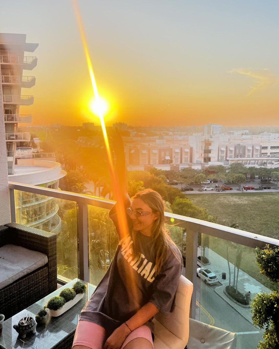Lilycup's tweet photo. May everything in this world be gentle to me and all good fortune be with me😊😊 https://t.co/oBhFL6o5dK
