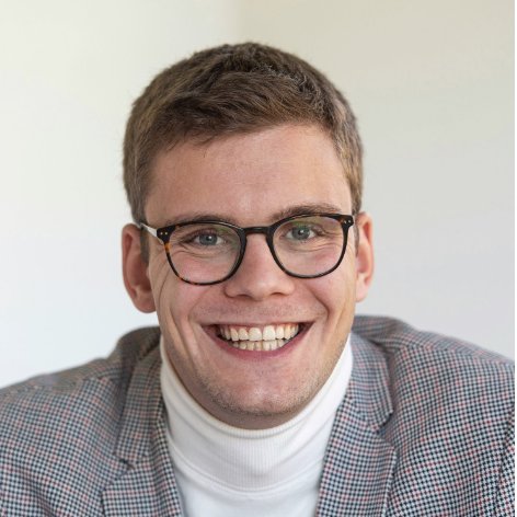 Congratulations to <a href="/ColumbiaJournMA/">M.A. Columbia Journ</a> class members <a href="/ChrisCaurla/">Chris Caurla</a> (MA Politics '25) and <a href="/ivanlnagy/">Ivan L. Nagy</a> (MA Politics '25), who have been awarded 2024 <a href="/ForeignPressUSA/">Foreign Press Correspondents Association & Club US</a> Scholarships! They will be honored at the Foreign Press Awards ceremony on December 4. foreignpresscorrespondents.org/2024-foreign-p…