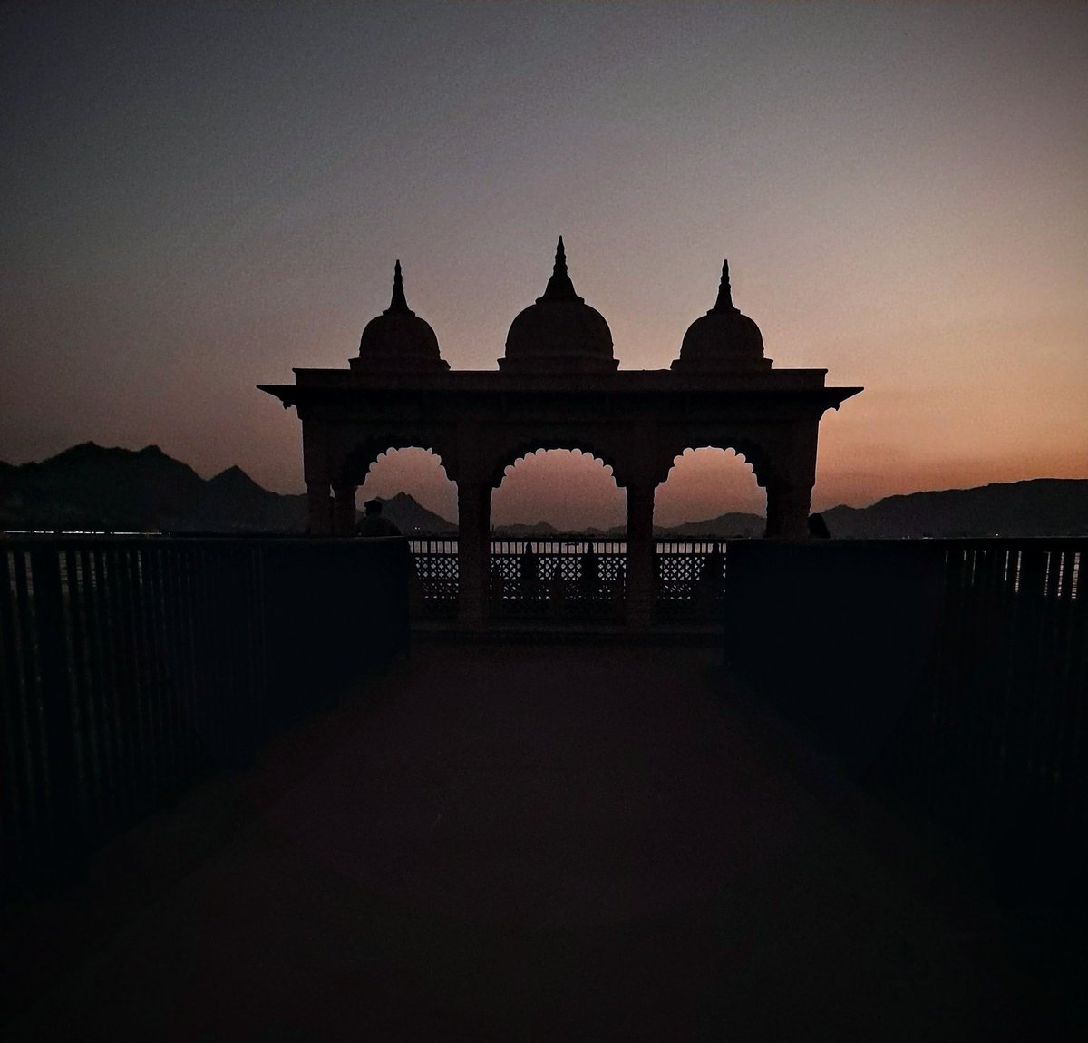 RajTashi's tweet photo. #SHOT4TW
Sunset at Ana Sagar, Ajmer https://t.co/2mP7O8zYZ9