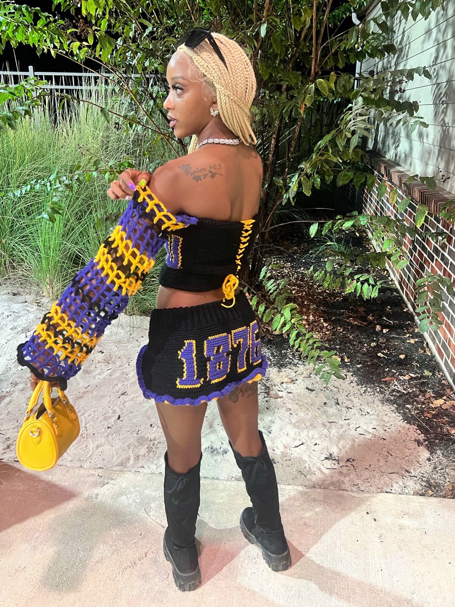 flygirljai's tweet photo. Set it out the fly way ๐ #pvhoco https://t.co/MkH02NAHoi