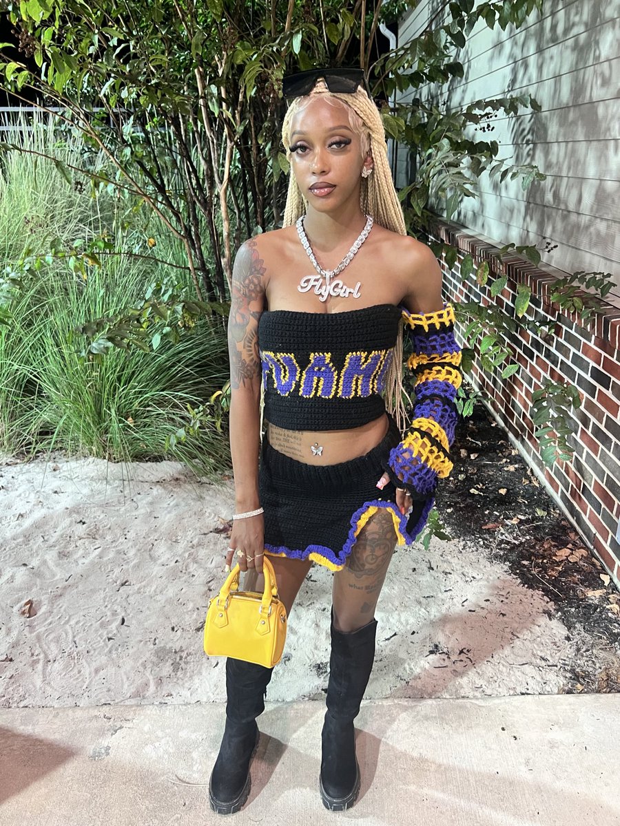 flygirljai's tweet photo. Set it out the fly way ๐ #pvhoco https://t.co/MkH02NAHoi