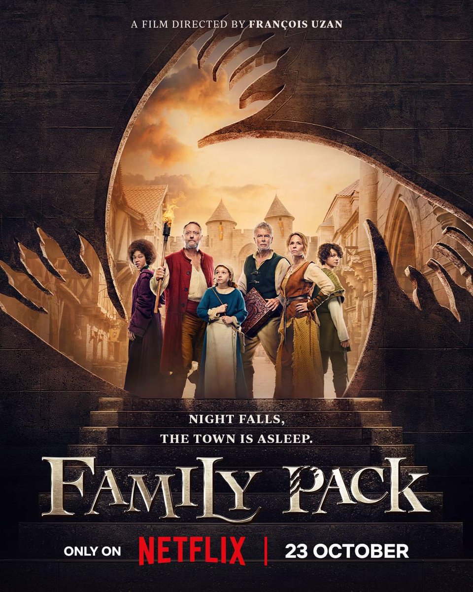 TanjaStrutzl's tweet photo. #FamilyPack (original title #LoupsGarous) is a great French fantasy comedy movie directed by #FrançoisUzan & starring #JeanReno, #FranckDubosc, #SuzanneClément, #LisaDoCoutoTexeira, #RaphaelRomand, #AlizéeCaugnies, #GrégoryFitoussi, #JonathanLambert & #BrunoGouery. https://t.co/BC1QVvTuxl