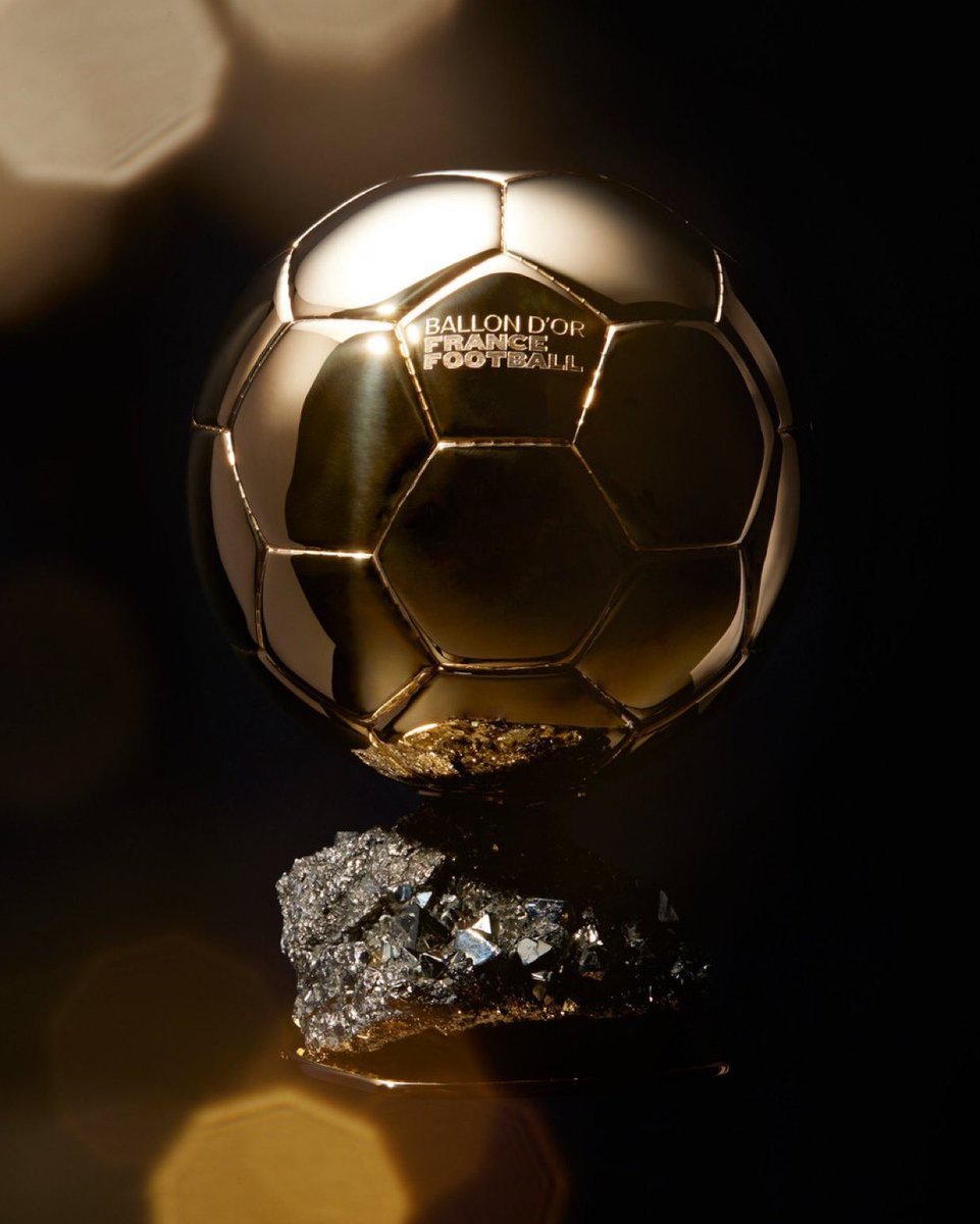 MadridXtra's tweet image. 🚨 Ballon d’Or to @EFEdeportes: “Real Madrid’s decision is CRAZY. We have not told anyone about who won anything.” 

Real Madrid sources maintain they have been told that Vinicius Jr has NOT won.