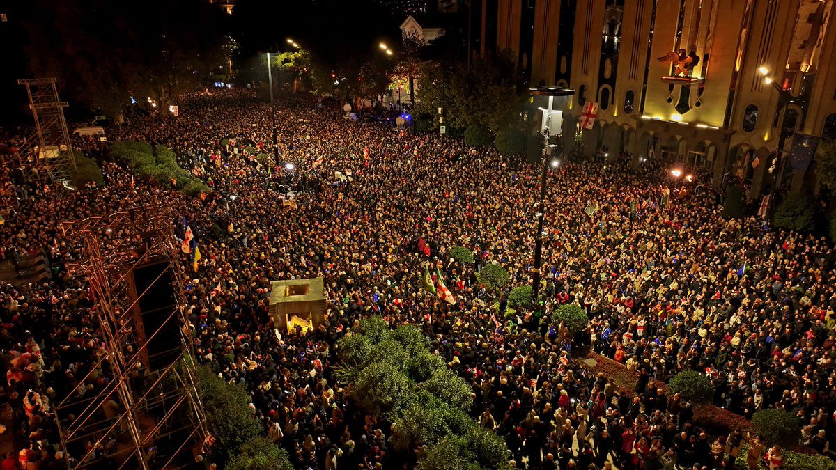 Mikiashvili_M's tweet photo. Rustaveli Avenue, Tbilisi now. Protesting the total election fraud this time.
Exceeded my expectations for today, to be honest.
Until victory! 🇬🇪🇪🇺
📷 Irakli Tabatadze https://t.co/XNtcpy7Fks