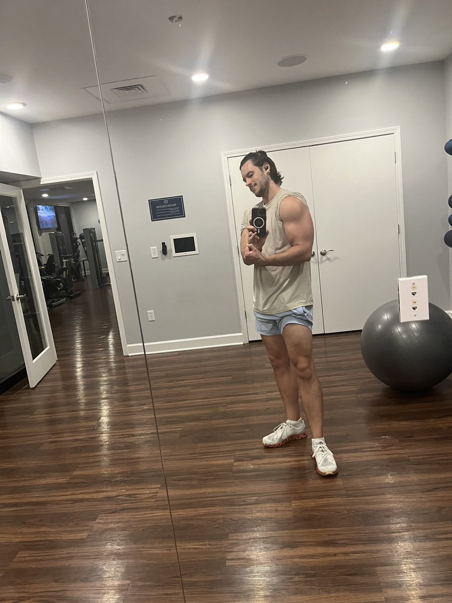 Lucas tweet media