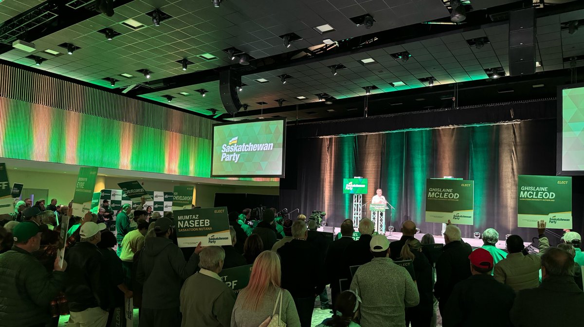 PremierScottMoe's tweet photo. Today is Election Day.
The choice is clear: a strong economy and a bright future with the @SaskParty - or - decline, loss and closures under the NDP.
Polls are open from 9 am to 8 pm. To find out where you vote, go to https://t.co/9NXJaeX8AM https://t.co/nMVQ0GvfQi