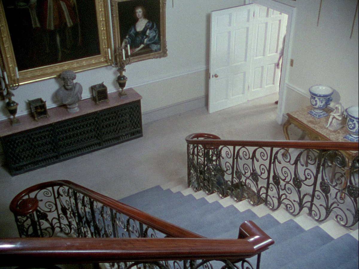 Interior Design on Columbo & Poirot (@interiorcolumbo) on Twitter photo 