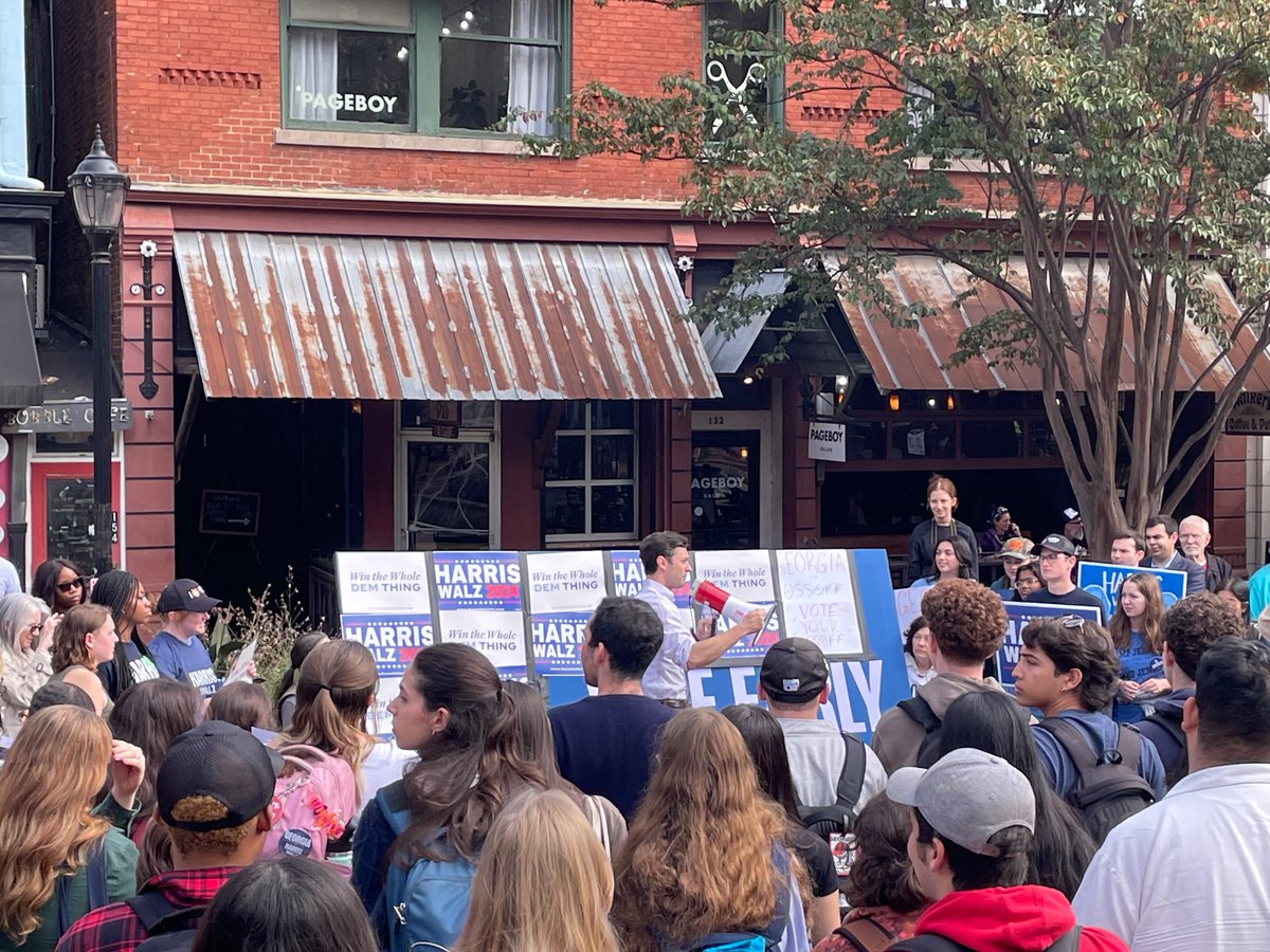 Blake Aued tweet media