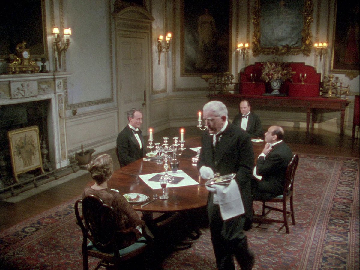 Interior Design on Columbo & Poirot (@interiorcolumbo) on Twitter photo 