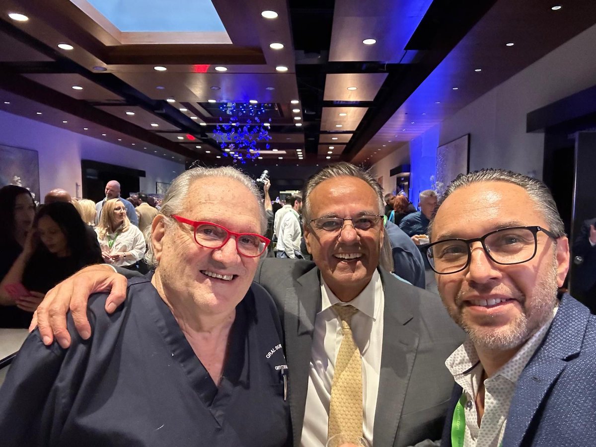 udsupply's tweet photo. Unique Dental Supply was proud to exhibit at Spectrum Day Toronto 2024. This event offered a fantastic opportunity to connect with dental professionals &amp; top suppliers &amp; showcase the latest advancements in the field. For more deals &amp; details, visit us at https://t.co/HvgXUk6IlC https://t.co/ZWCuOJ5I11