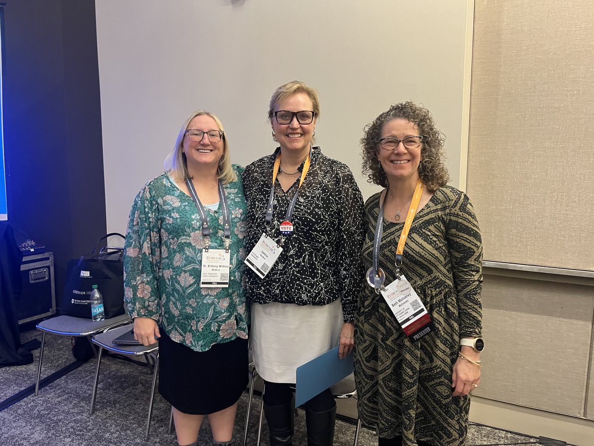 PittSocialwork's tweet image. Thanks for a great conference #CSWE2024 Here&apos;s faculty member Beth Mulvaney with Brittany Wilkins (East Tennessee State) and Janice Gasker (Kutztown).