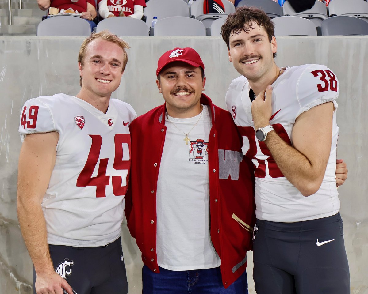 ApacheSam's tweet image. WSU kicker Dean Janikowski, former Long Snapper Simon Samarzich and punter Nick Haberer. This crew was together about 5 years. They got to visit Saturday in San Diego. ❤️🏈❤️🏈