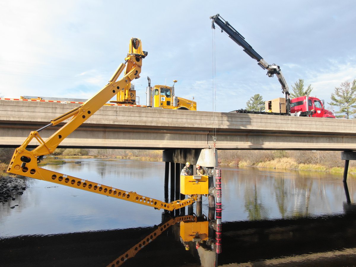 saflumn's tweet photo. Should  MN design procedures be amended to have less conservative ice-loading parameters for bridges over smaller rivers? SAFL researchers &amp; collaborators are measuring  river ice across the state and comparing ice parameters to actual ice loading at 2 bridges for 2 winters ☃️☃️ https://t.co/aCBXNU6mKM