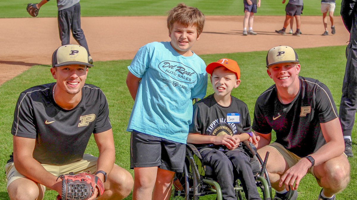 PurdueBaseball's tweet photo. It's been another great fall at Alexander &amp; we're excited to celebrate the #HappyHalloween vibe on a 70-degree evening Tuesday. Free &amp; All Ages at 6pm.

#FallBall Photo Galleries...
📸 Tippy Stars Team Up: https://t.co/XTIYDF0QgN
📸 Black &amp; Gold Series: https://t.co/8tBh1La96V https://t.co/x5aiB69nCw