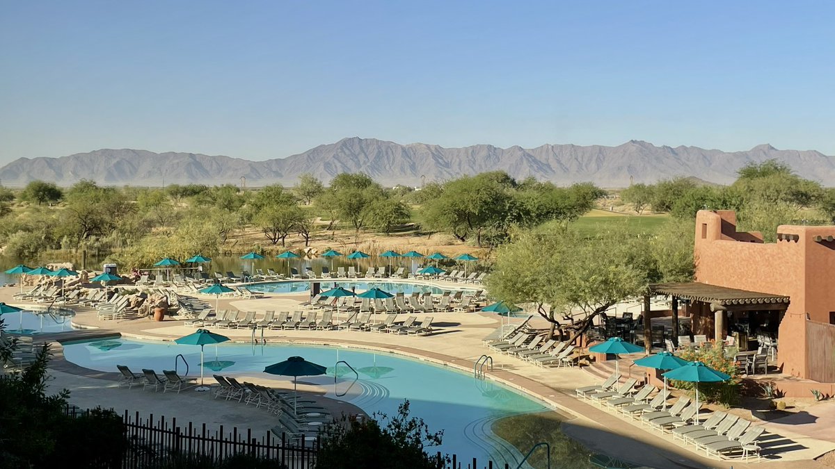 2024 <a href="/ASTCT/">ASTCT</a> Corporate Council Meeting: great venue to bring minds together to discuss Access and future of cell &amp; gene therapy. 🙏🙏🙏 <a href="/AK_Dahl/">Angela Dahl</a> Alycia Maloney &amp; Anna Hawshead