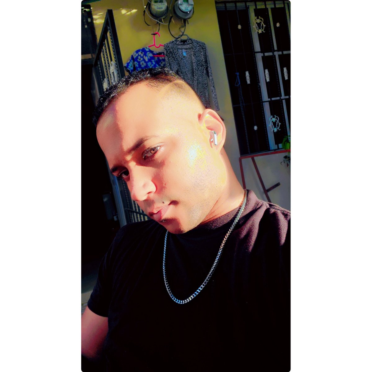 levyofficial17's tweet photo. #NuevaFotoDePerfil https://t.co/xHneHdqynL