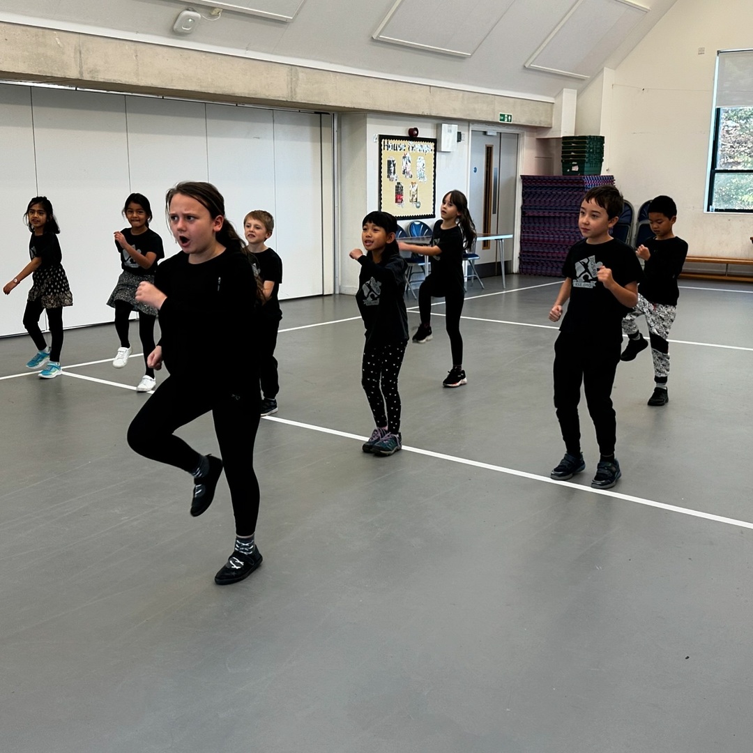 Group 1 were working hard this weekend; scripts were done, lyrics remember and big moves being made in dance! Well done everyone! 🧩👏🧩