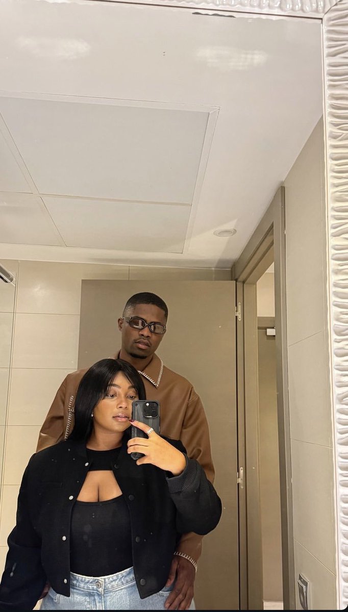 KojoWud__'s tweet photo. KWESI ARTHUR🐐❤️ https://t.co/CEmoJVuMIY