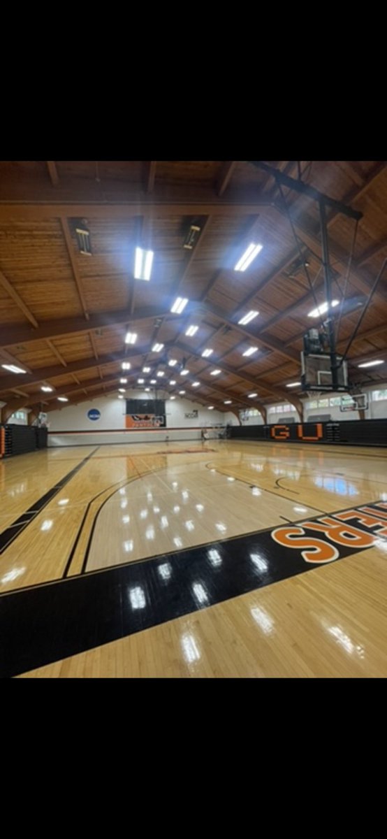 JaydenYoung25's tweet photo. After a great talk with coach barber @_georgebarber I am blessed to receive my first offer from Greenville university @gu_mbball https://t.co/AJaJU7YcDl