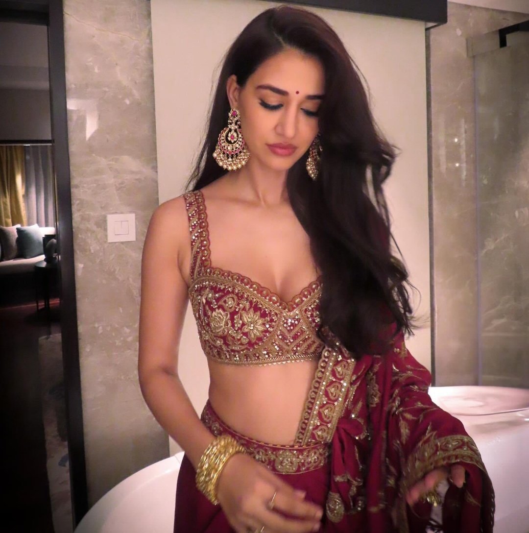 saraindians's tweet photo. No fan of #DishaPatani will pass without liking this tweet ♥️💘
pretty girl 🔥🔥
#protest #ParoNacional
#தமிழகவெற்றிக்கழகம்
#TVKVijay #ThalapathyVijay
#missgrand2024 #TamannaahBhatia
#لبنان #كلاسيكو_الارض https://t.co/GkMjdFPyin