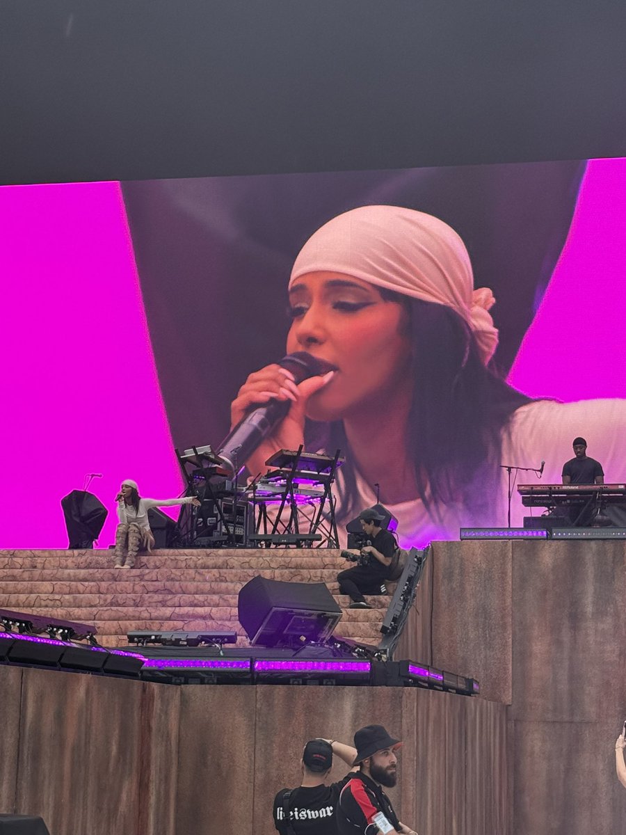 bwrightous's tweet image. 🇦🇺 w/ @Chxrry2you