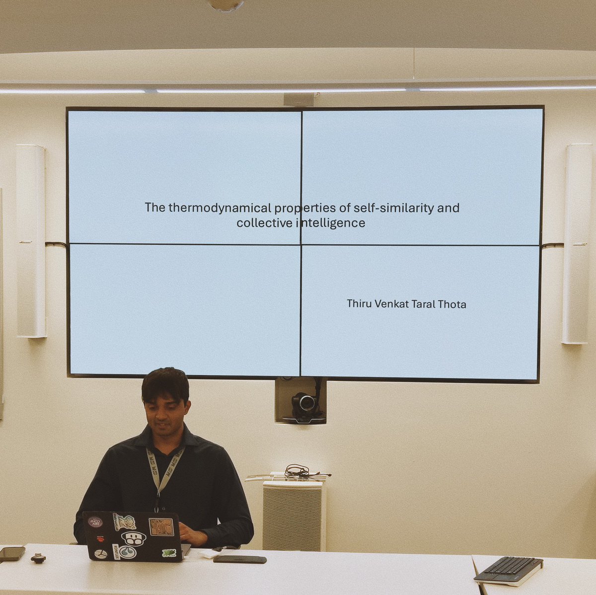 ekkolapto's tweet photo. Inspired by the incredible work of our speakers and judges across #biology, #math, #physics, #philosophy, #AI: @Plinz, @manoliskellis, @gblander1, @stephen_wolfram, @KennedyMSchaal, @davidasinclair, @gladyshev_lab, @mike_lustgarten, @nicknorwitz, @agingdoc1, @TOEwithCurt, Safal Aryal, Misha Klopukh, @tomer_solomon.

Hosted by @ekkolapto and @auglab.

#ekkolapto #augmentationlab #mit #mitmedialab #interdisplinary #longevity #ruliad #informationtheory #collectiveintelligence #activeinference #chemputation #polymath #cognitivehackathon